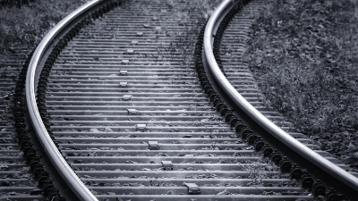 鋼結(jié)構(gòu)除銹方法那么多，它們都存在哪些優(yōu)缺點？