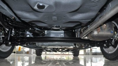 新車是否需要底盤保養(yǎng)?一定要噴底盤防銹漆嗎?